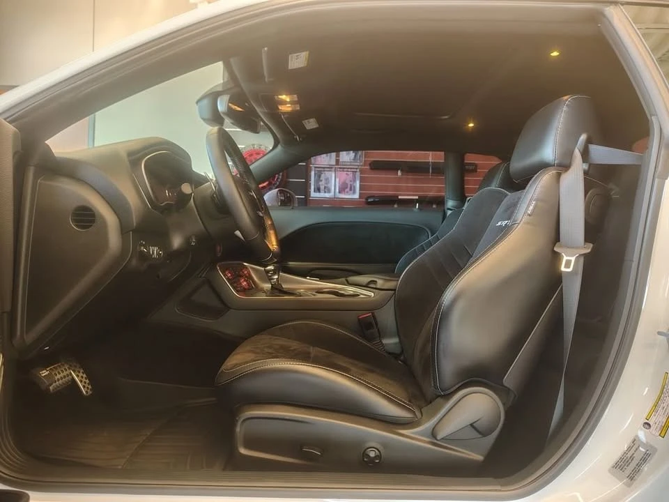 2016 Dodge Challenger SRT Hellcat 3rd Gen - Image 10 of 20