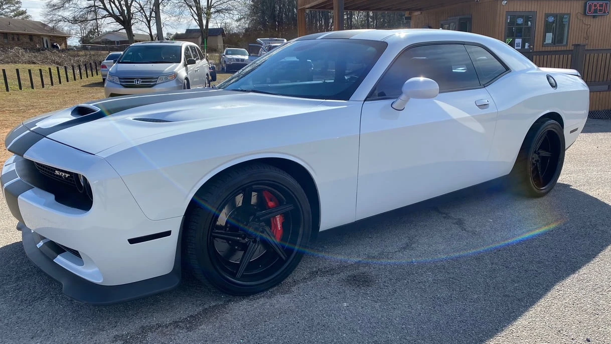 2016 Dodge Challenger SRT Hellcat 3rd Gen - Image 9 of 9