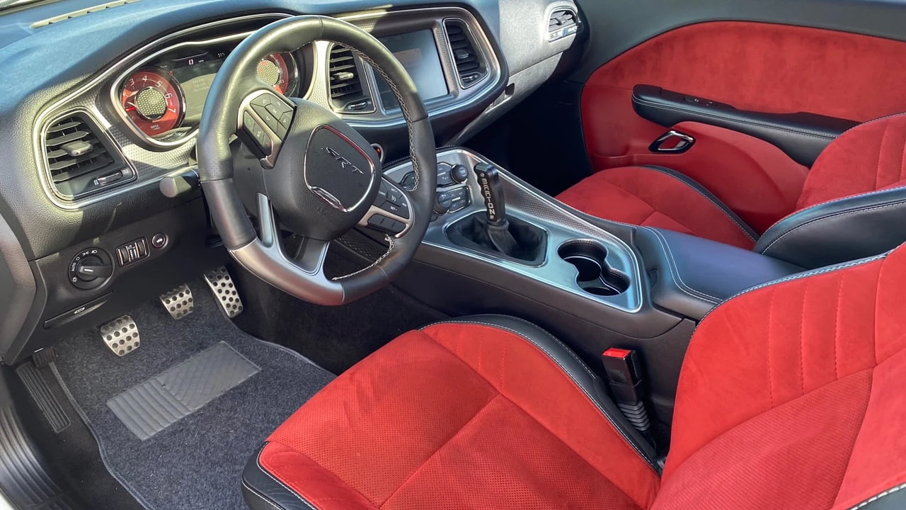 2016 Dodge Challenger SRT Hellcat 3rd Gen - Image 3 of 9