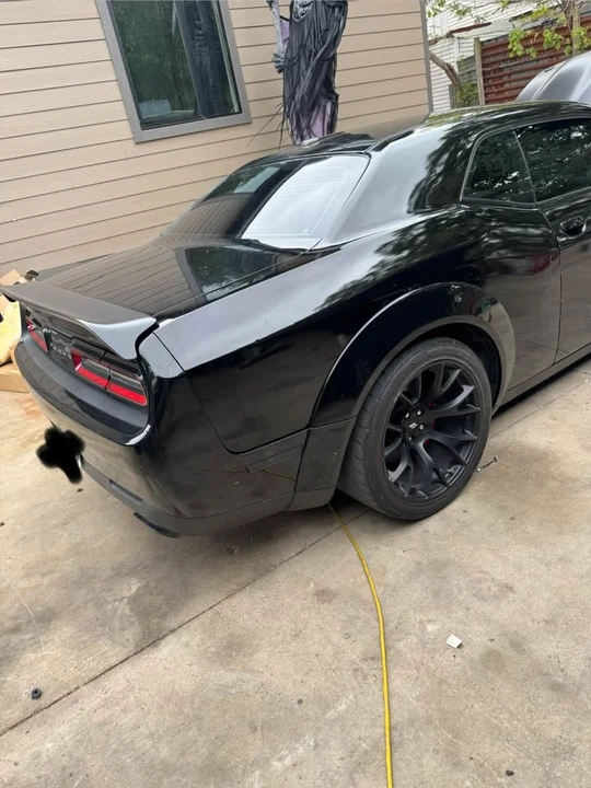 2016 Dodge Challenger SRT Hellcat 3rd Gen - Image 6 of 15