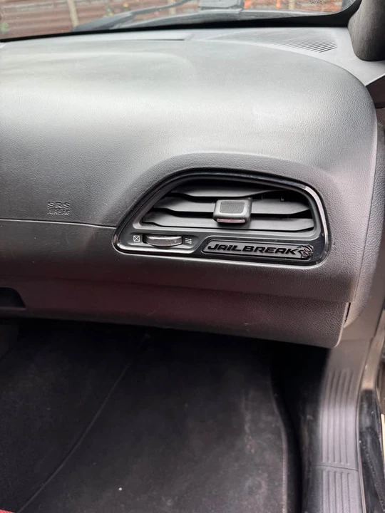 2016 Dodge Challenger SRT Hellcat 3rd Gen - Image 11 of 15