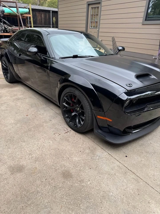 2016 Dodge Challenger SRT Hellcat 3rd Gen - Image 3 of 15