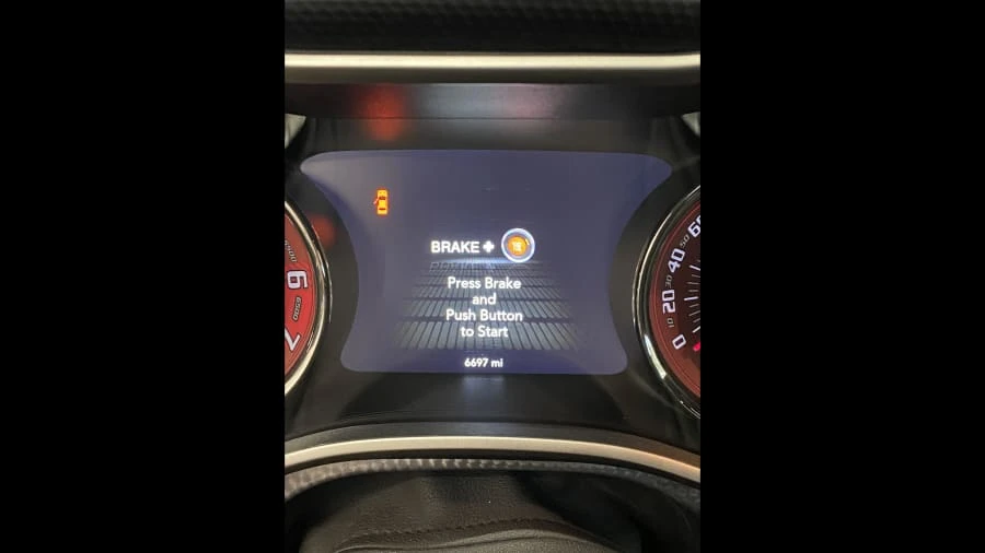 2016 Dodge Challenger SRT Hellcat 3rd Gen - Image 6 of 7