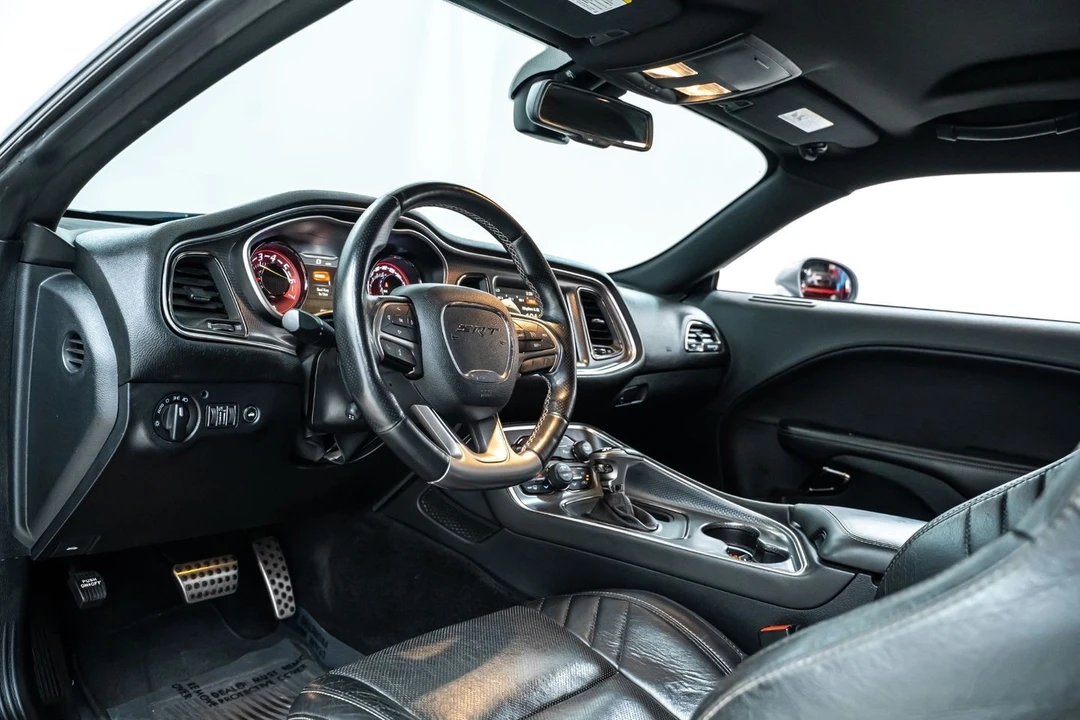 2016 Dodge Challenger SRT Hellcat 3rd Gen - Image 18 of 31