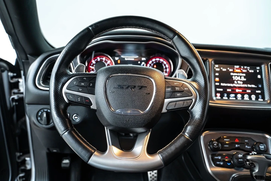 2016 Dodge Challenger SRT Hellcat 3rd Gen - Image 26 of 31