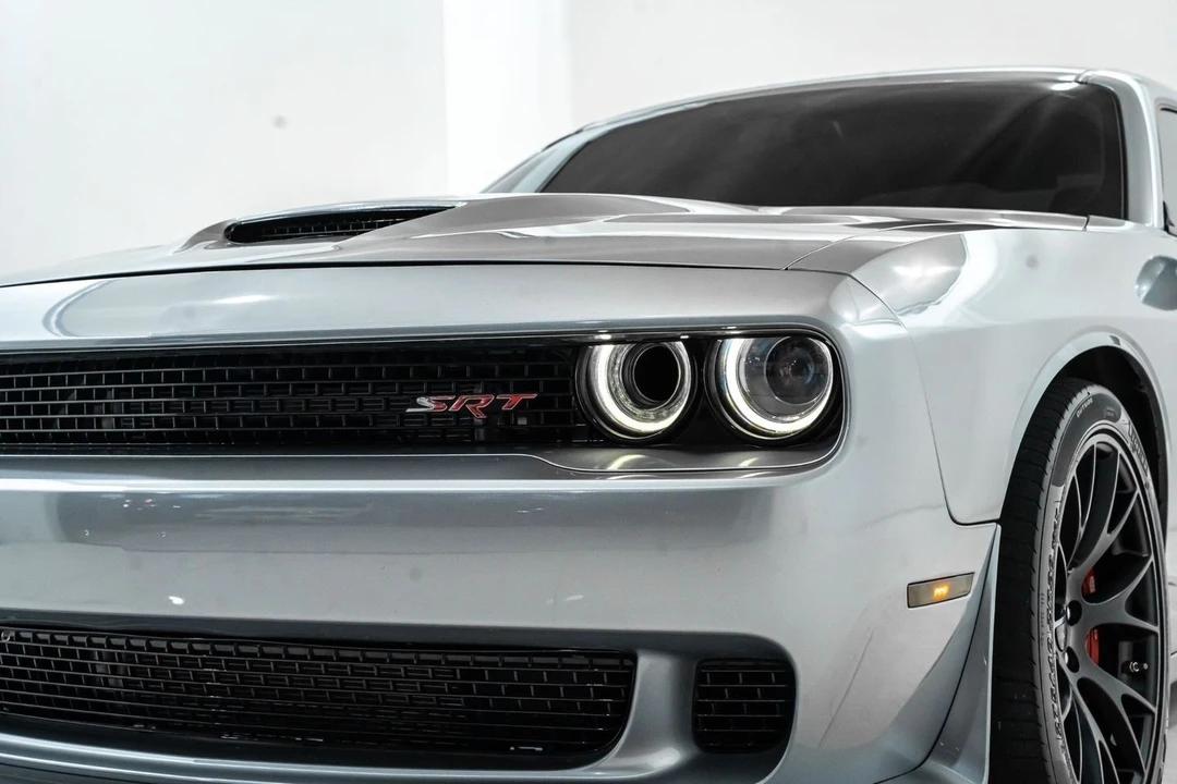 2016 Dodge Challenger SRT Hellcat 3rd Gen - Image 16 of 31