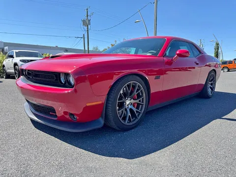 2016 Dodge Challenger SRT