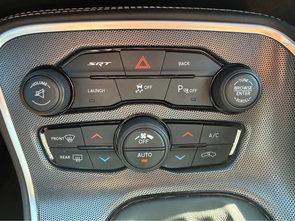 2016 Dodge Challenger SRT8 & 392 3rd Gen - Image 18 of 20
