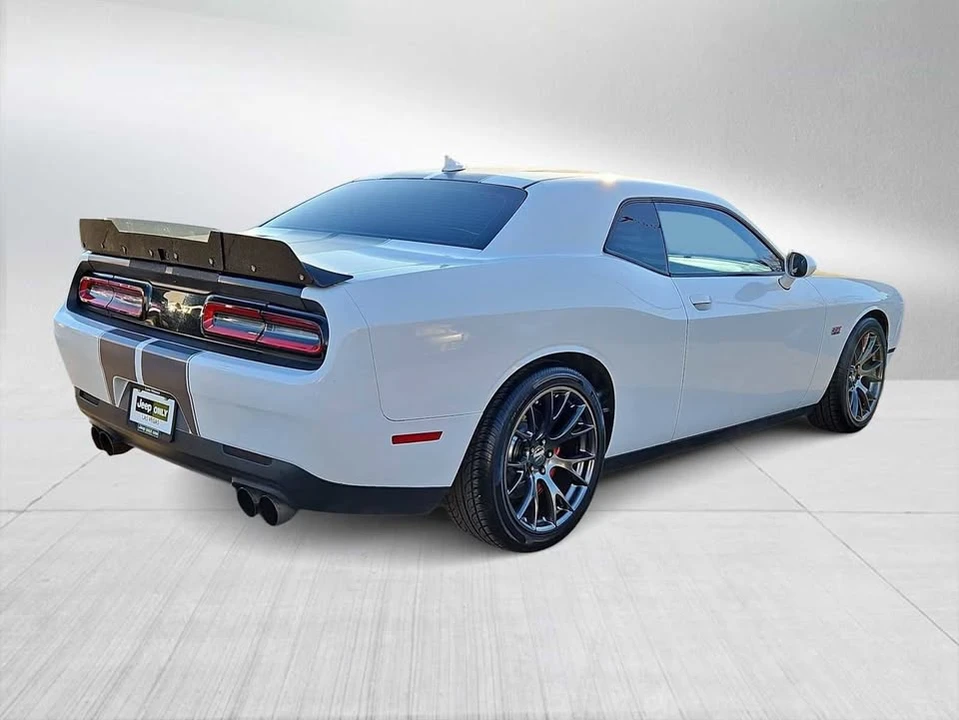 2016 Dodge Challenger SRT8 & 392 3rd Gen - Image 8 of 20