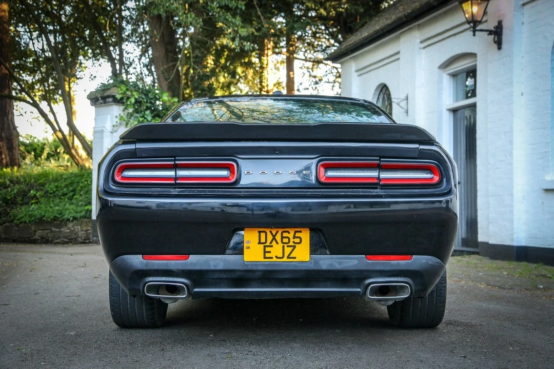 2016 Dodge Challenger 3rd Gen - Image 10 of 30