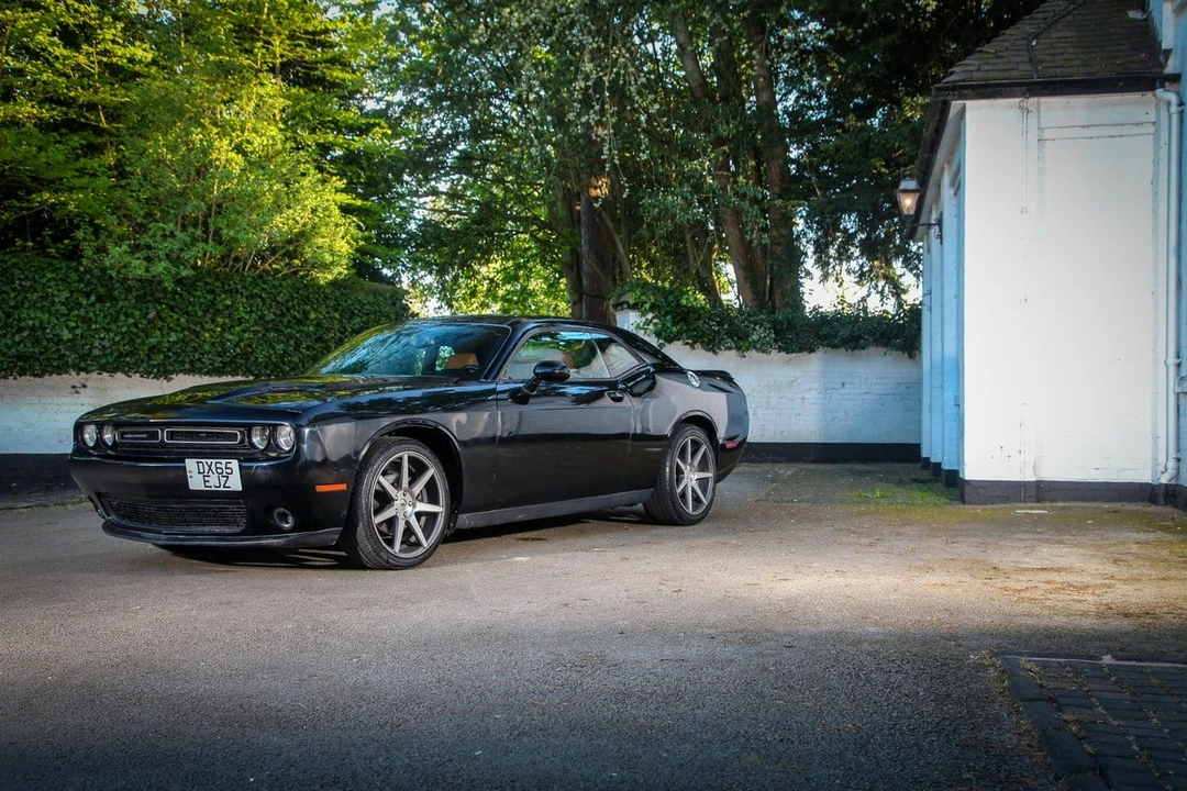 2016 Dodge Challenger 3rd Gen - Image 15 of 30