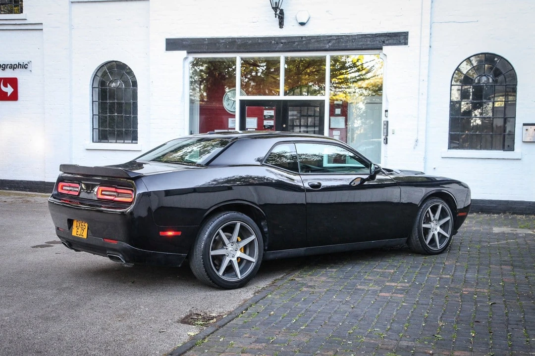 2016 Dodge Challenger 3rd Gen - Image 25 of 30