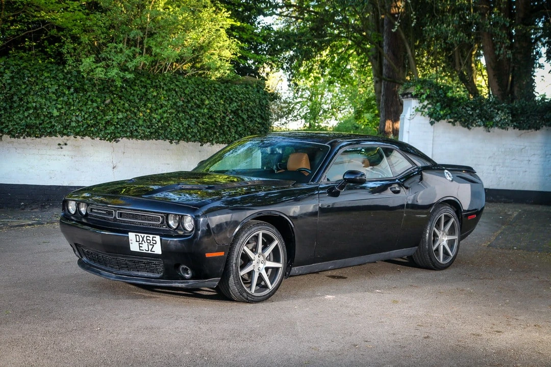 2016 Dodge Challenger 3rd Gen - Image 14 of 30