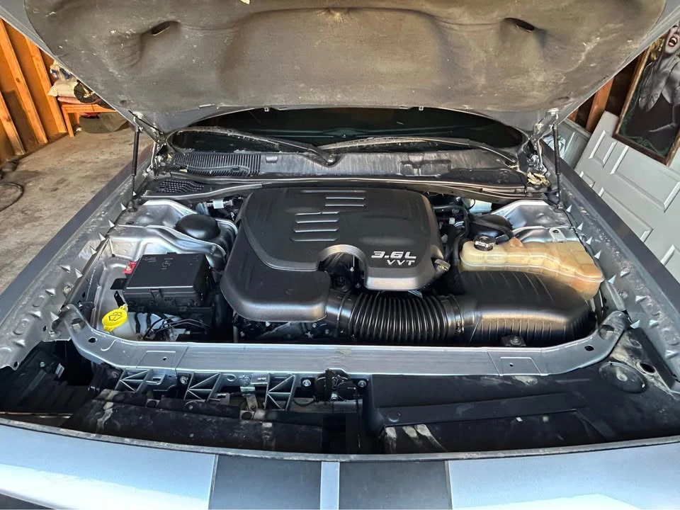 2016 Dodge Challenger 3rd Gen - Image 9 of 10
