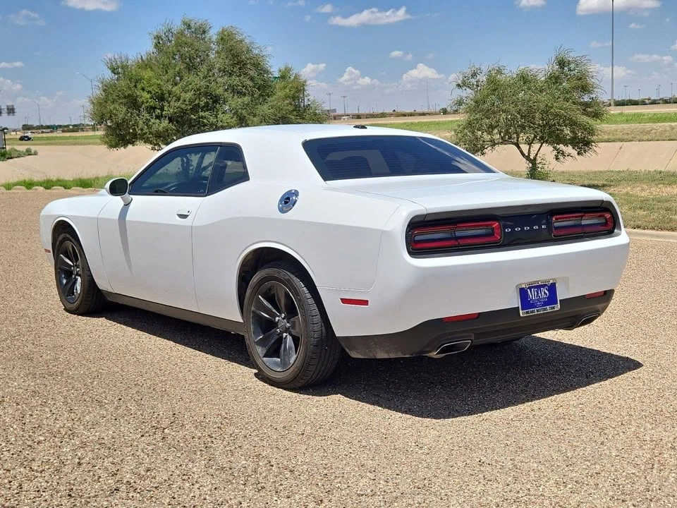 2016 Dodge Challenger 3rd Gen - Image 2 of 10