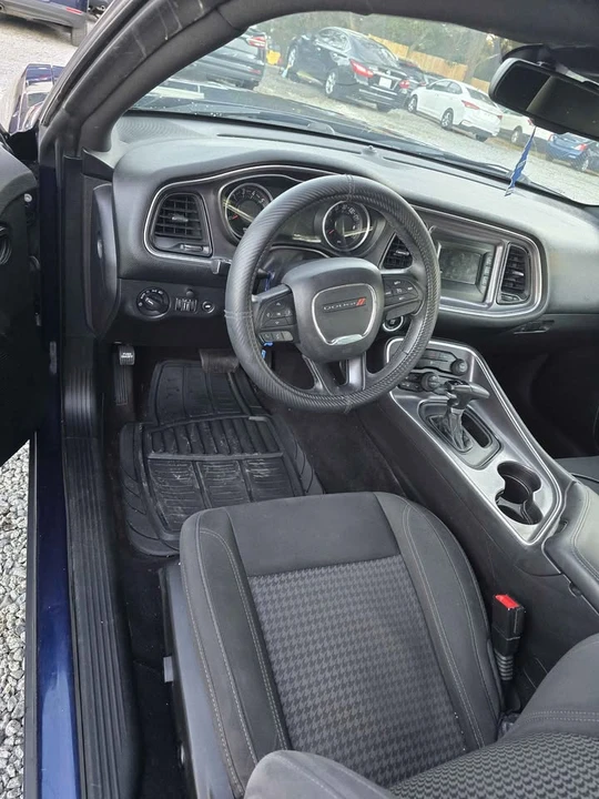 2016 Dodge Challenger 3rd Gen - Image 10 of 12