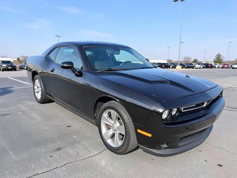 2016 Dodge Challenger SXT
