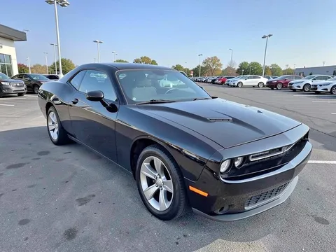 2016 Dodge Challenger SXT