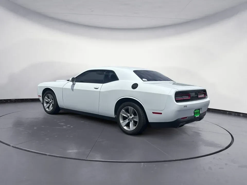 2016 Dodge Challenger 3rd Gen - Image 4 of 7