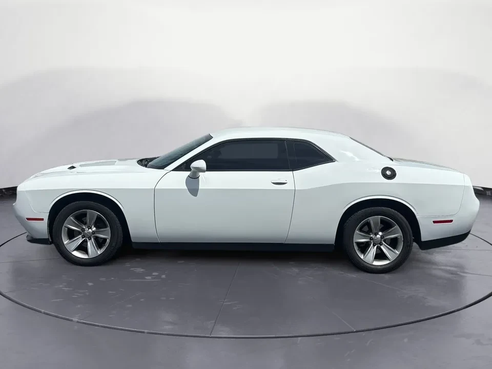 2016 Dodge Challenger 3rd Gen - Image 3 of 7