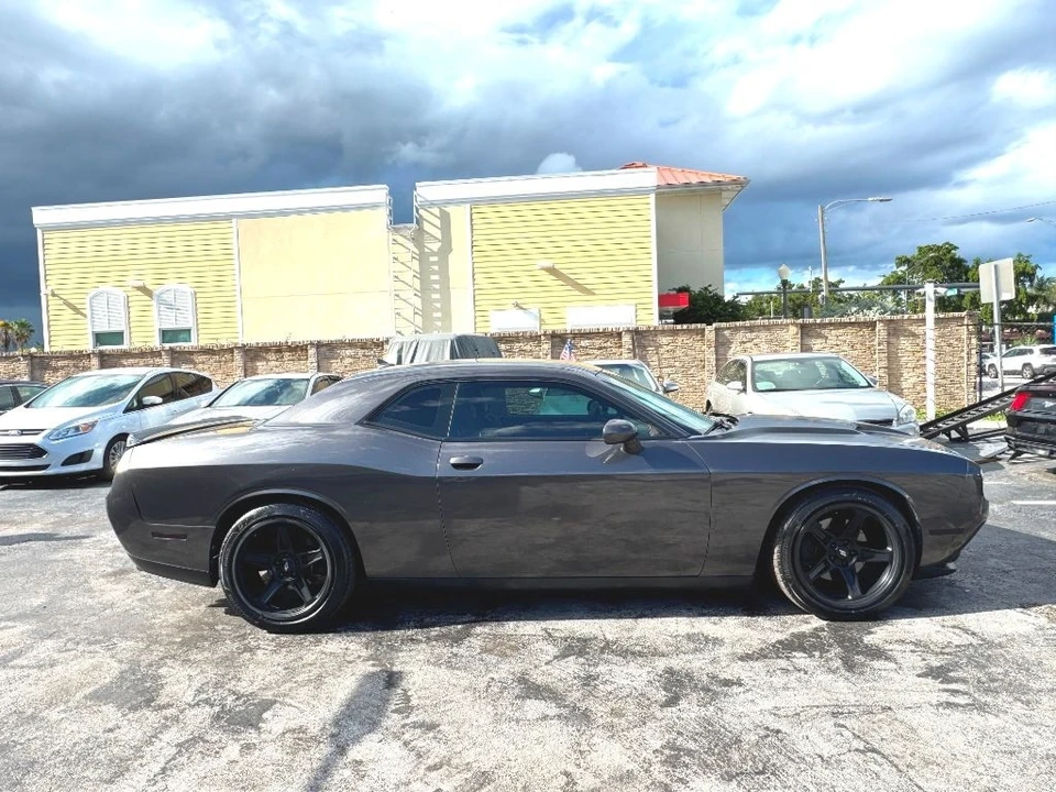 2016 Dodge Challenger 3rd Gen - Image 18 of 21