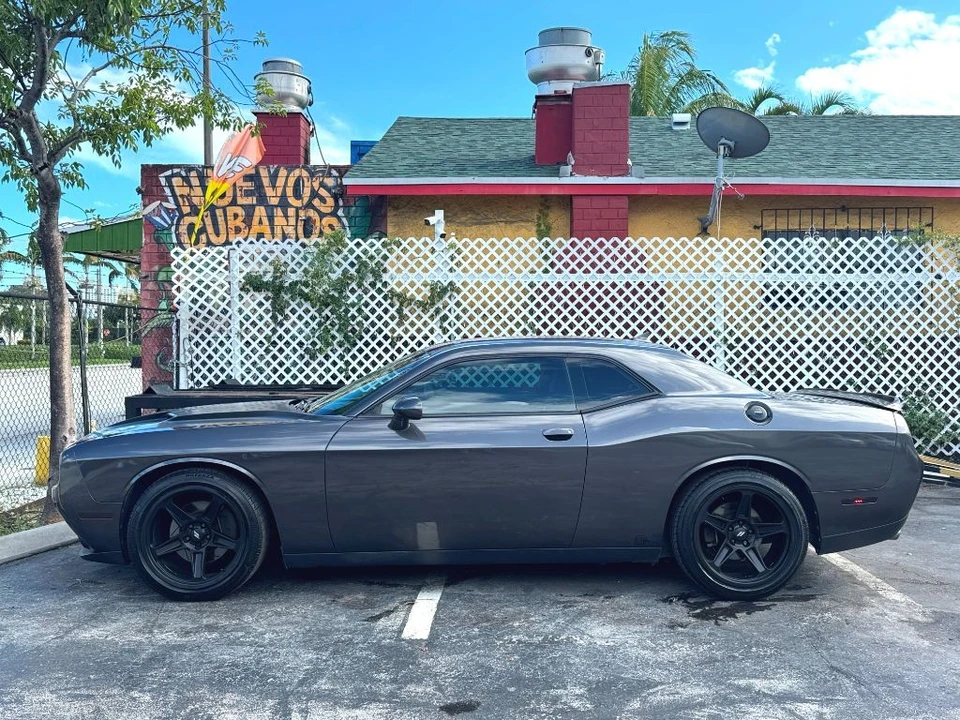 2016 Dodge Challenger 3rd Gen - Image 10 of 21