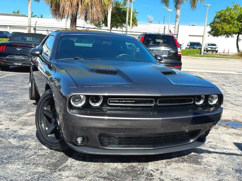 2016 Dodge Challenger 3rd Gen - Image 4 of 21