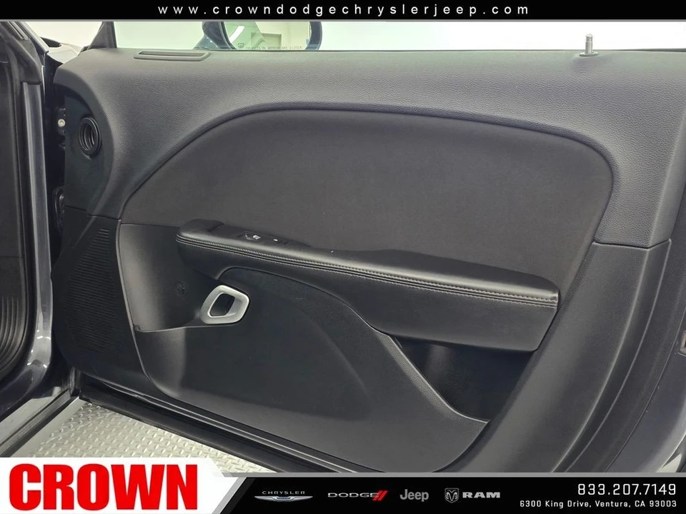 2016 Dodge Challenger 3rd Gen - Image 9 of 12