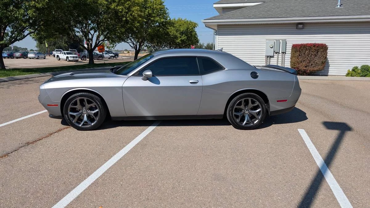 2016 Dodge Challenger 3rd Gen - Image 2 of 18