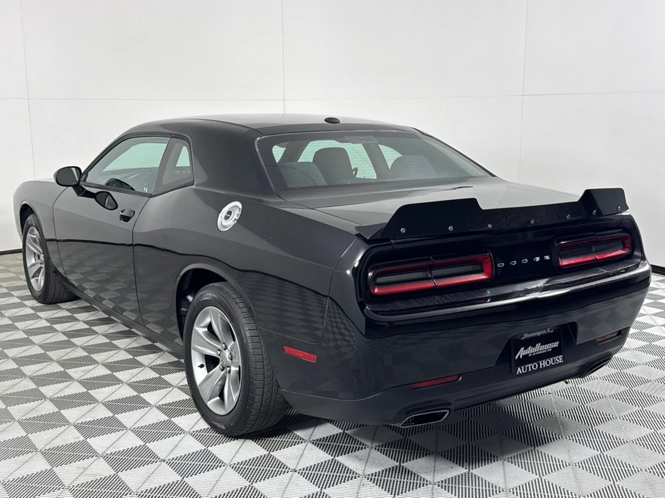 2016 Dodge Challenger 3rd Gen - Image 7 of 12