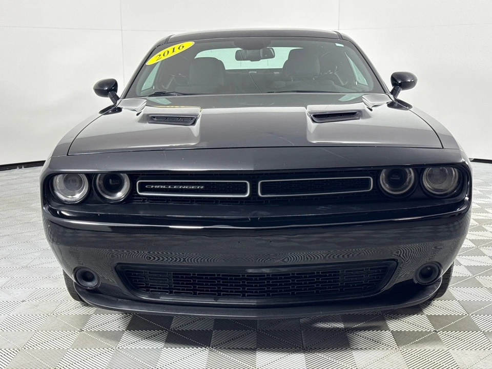 2016 Dodge Challenger 3rd Gen - Image 11 of 12