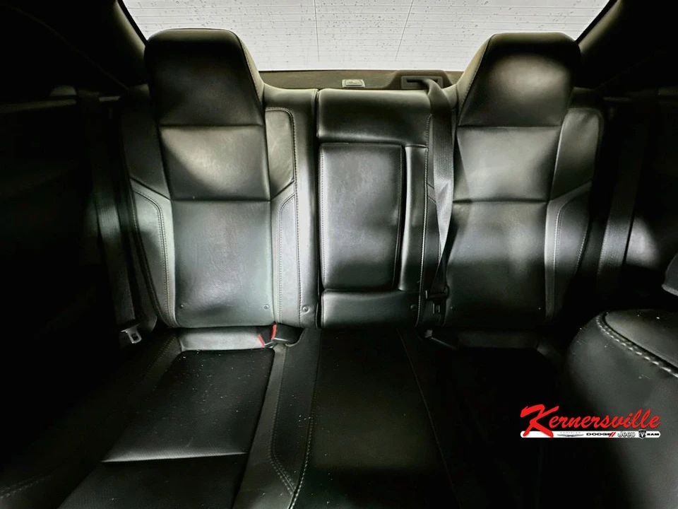 2016 Dodge Challenger 3rd Gen - Image 13 of 24