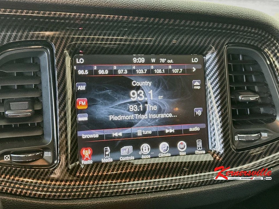 2016 Dodge Challenger 3rd Gen - Image 17 of 24