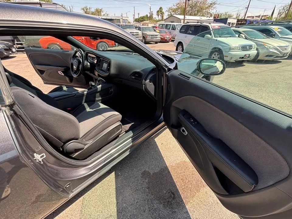 2016 Dodge Challenger 3rd Gen - Image 5 of 7