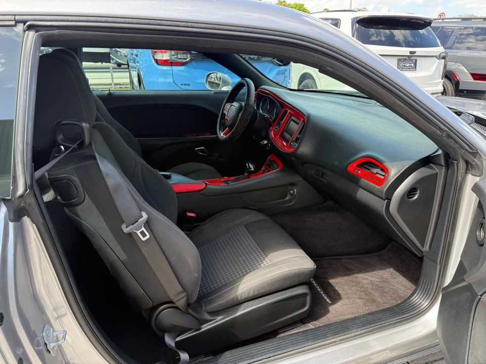 2016 Dodge Challenger 3rd Gen - Image 26 of 31