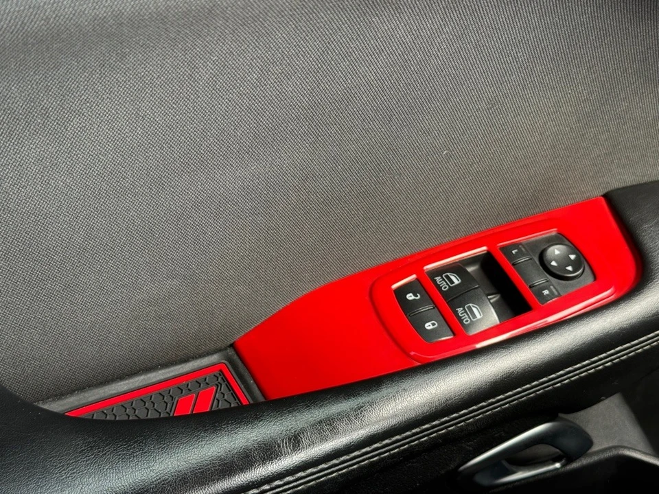 2016 Dodge Challenger 3rd Gen - Image 21 of 31