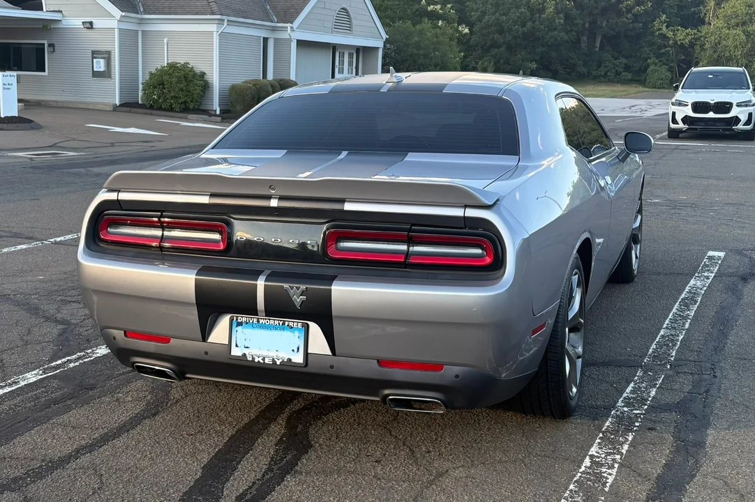 2016 Dodge Challenger 3rd Gen - Image 4 of 5