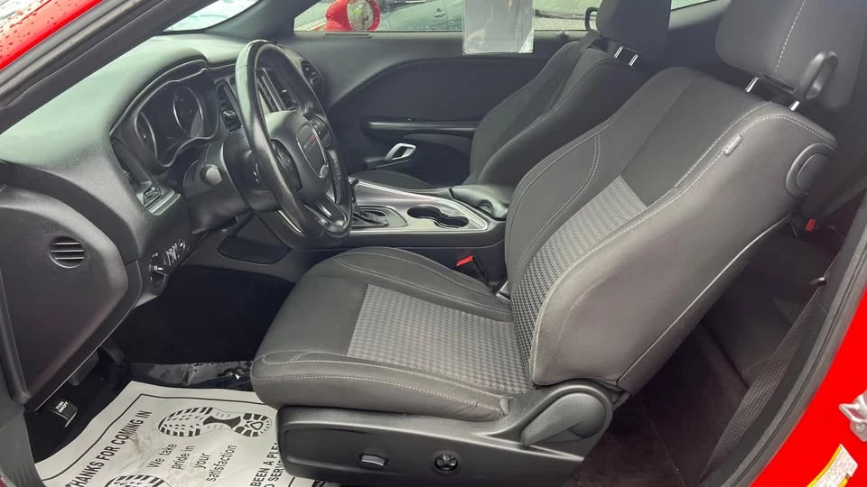 2016 Dodge Challenger 3rd Gen - Image 12 of 17