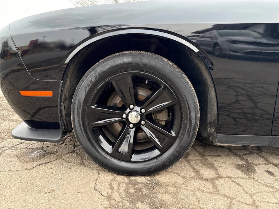2016 Dodge Challenger 3rd Gen - Image 16 of 21