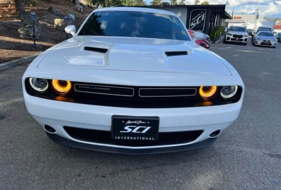 2016 Dodge Challenger 3rd Gen - Image 5 of 8