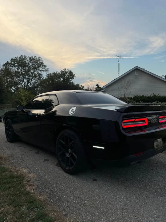 2016 Dodge Challenger 3rd Gen - Image 4 of 9