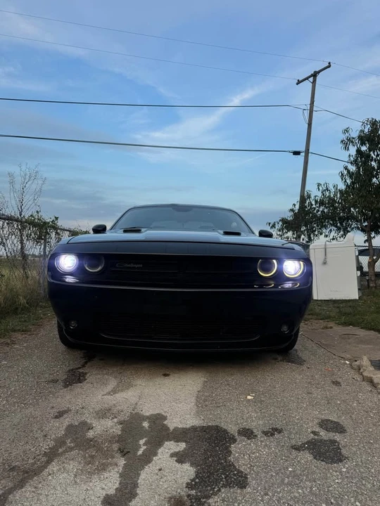 2016 Dodge Challenger 3rd Gen - Image 2 of 9