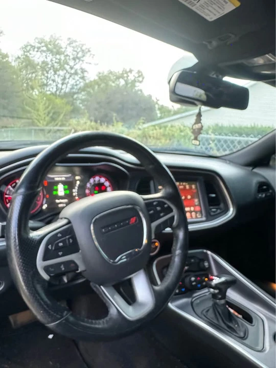 2016 Dodge Challenger 3rd Gen - Image 5 of 9