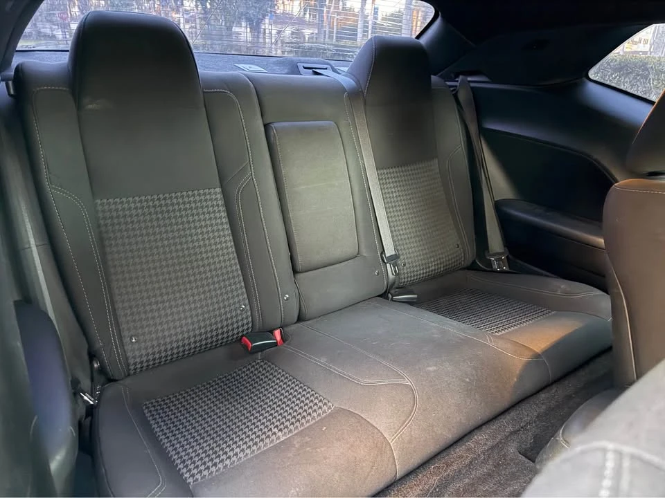 2016 Dodge Challenger 3rd Gen - Image 10 of 20