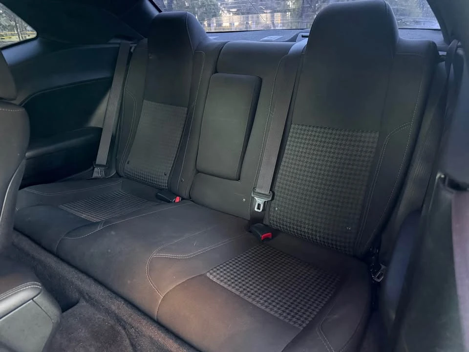 2016 Dodge Challenger 3rd Gen - Image 9 of 20