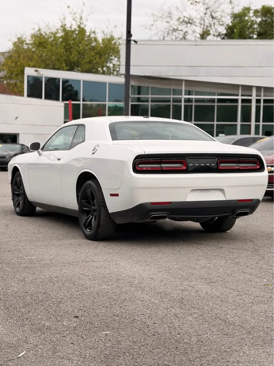 2016 Dodge Challenger 3rd Gen - Image 5 of 13
