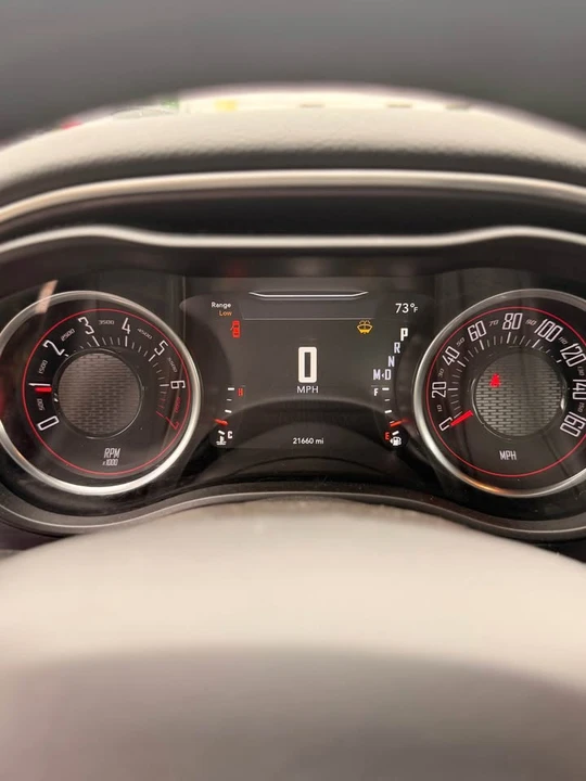2016 Dodge Challenger 3rd Gen - Image 9 of 13