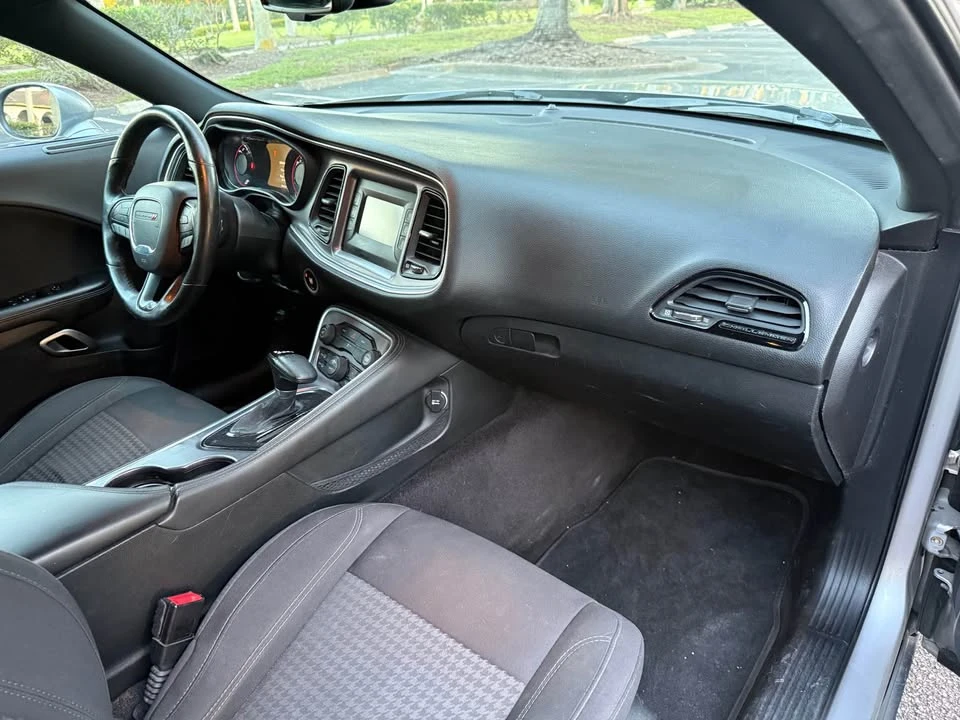 2016 Dodge Challenger 3rd Gen - Image 8 of 20