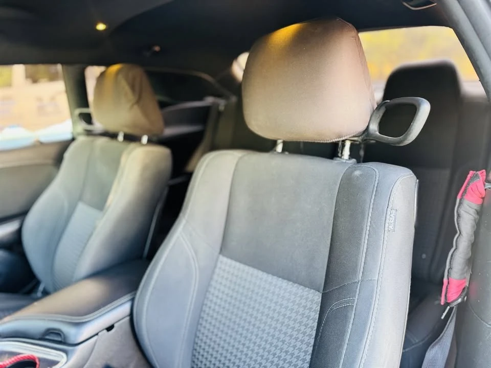 2016 Dodge Challenger 3rd Gen - Image 6 of 15