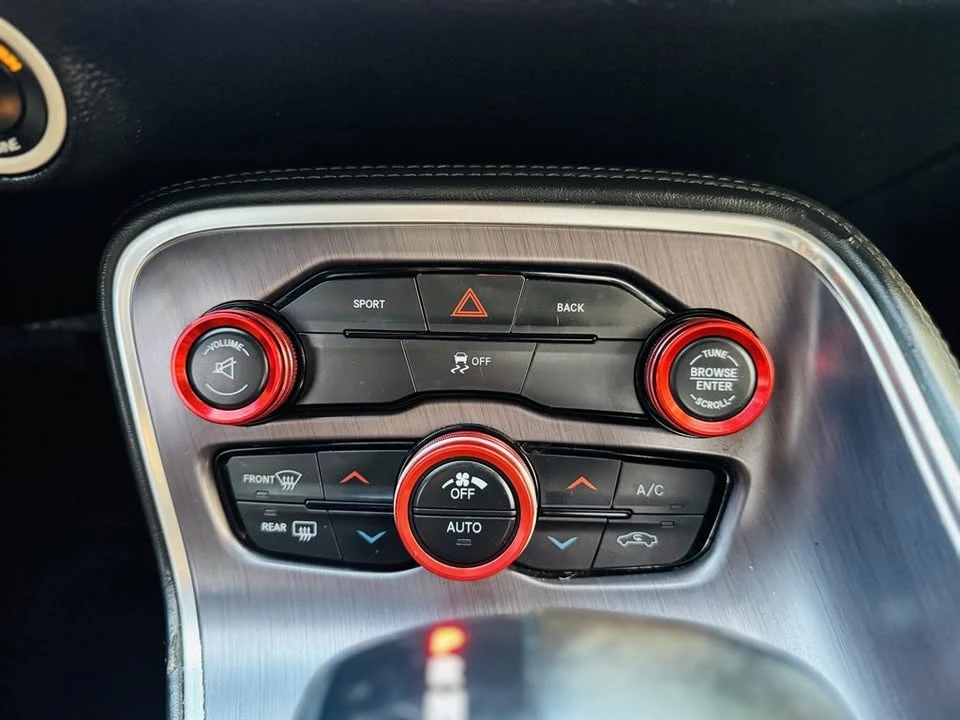2016 Dodge Challenger 3rd Gen - Image 14 of 15